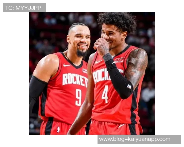 狄龙半场表现抢眼8中3加罚球6中6拿下13分但3犯令球队隐忧显现