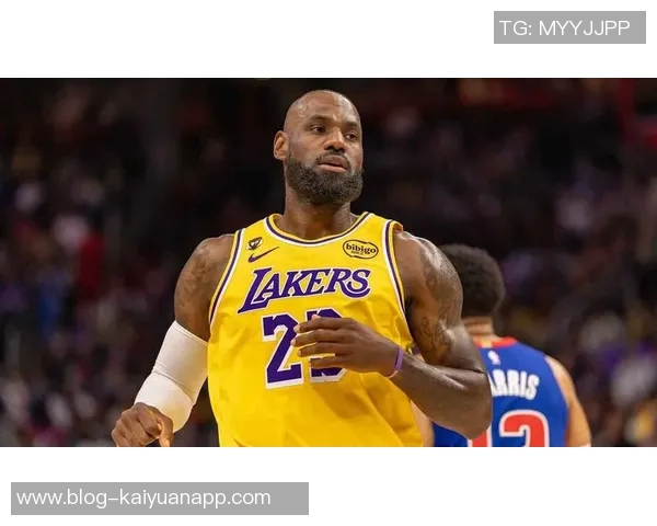 路威谈湖人训练风格JJ不应干涉卢卡与老詹的训练方式